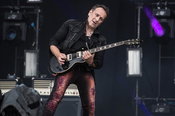 Vivian Campbell