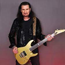 Bruce Kulick