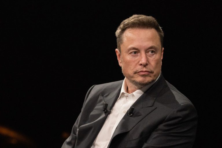 How Elon Musk BECAME THE RICHEST IN THE WORLD AGAIN IN THREE DAYS