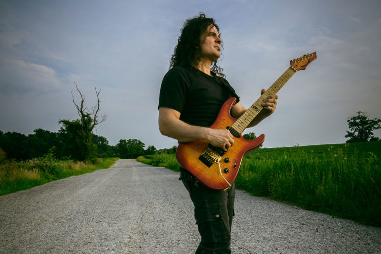 Vinnie Moore